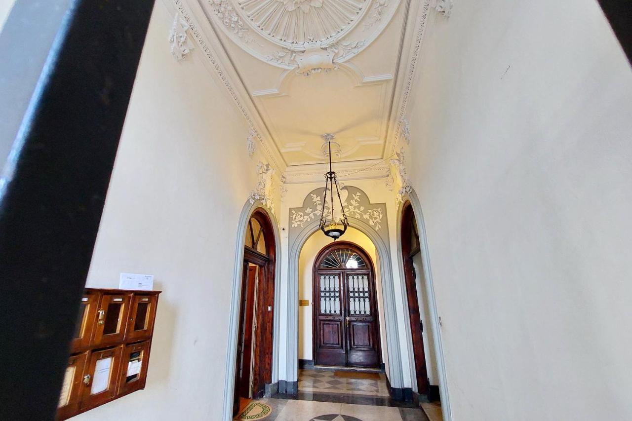 Cavour 2 Bedrooms Apartment Rome Luaran gambar